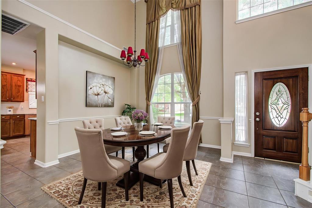 2107 Blue Water Bay Drive, Katy, Texas image 2