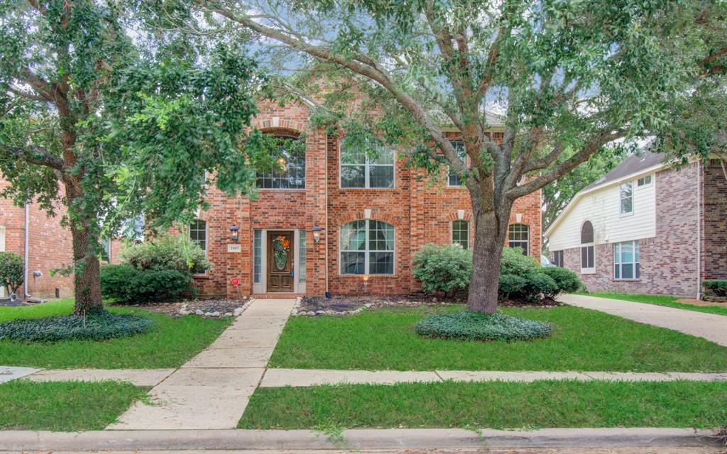 2107 Blue Water Bay Drive, Katy, Texas image 1
