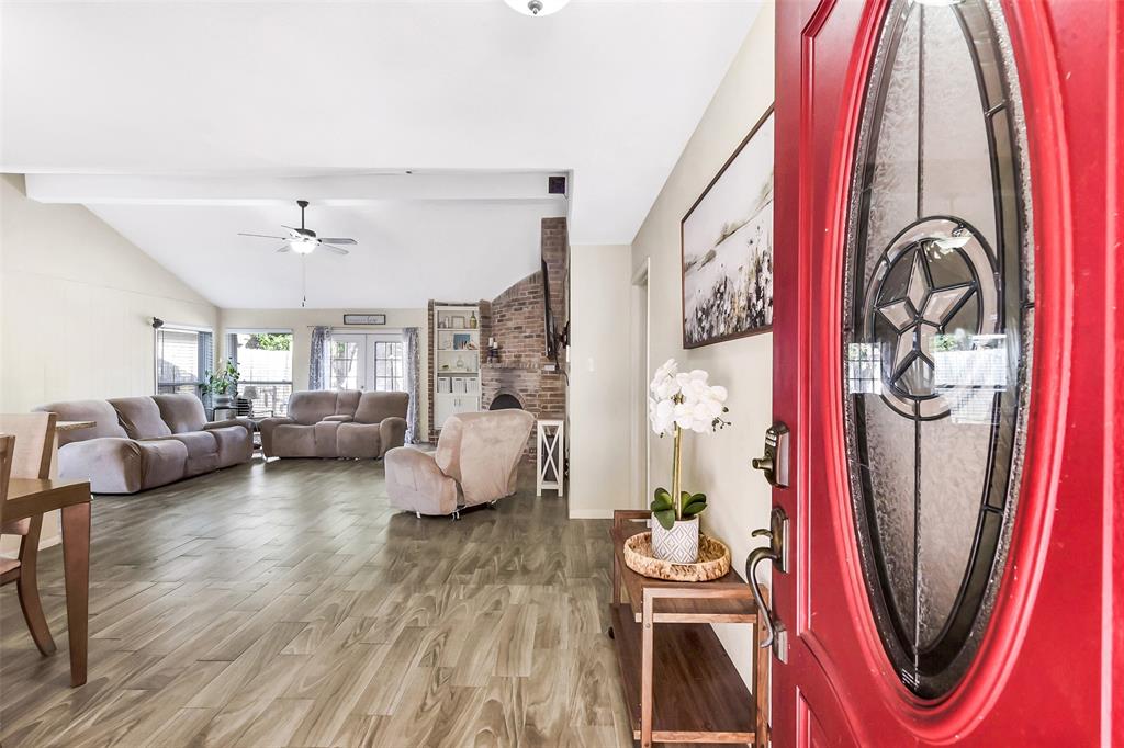706 Seacliff Drive