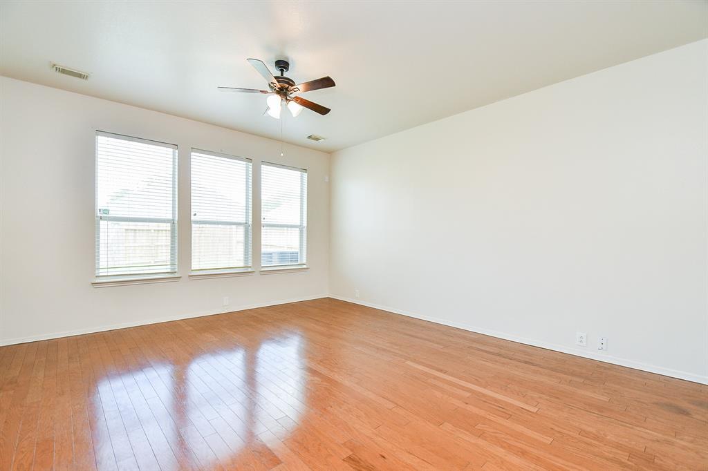 3002 Edgewick Elm Street, Fresno, Texas image 9