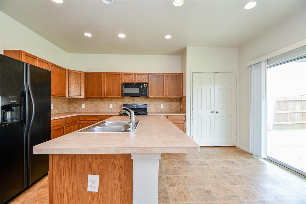 3002 Edgewick Elm Street, Fresno, Texas image 12