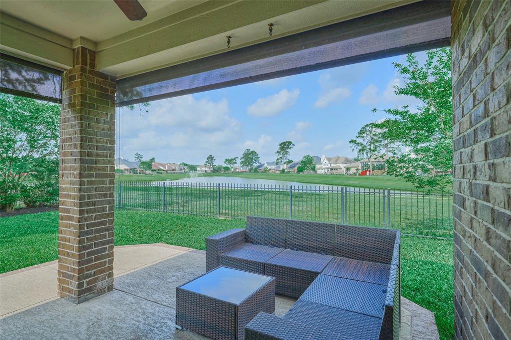 4526 Sorrell Glen Court, Spring, Texas image 30