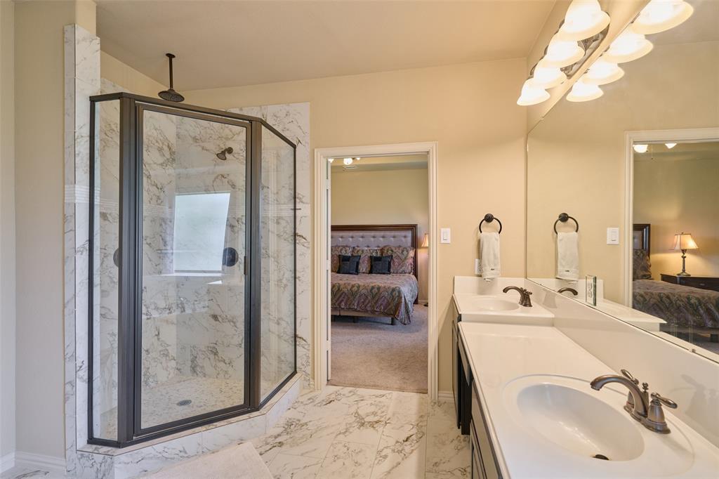 4526 Sorrell Glen Court, Spring, Texas image 23