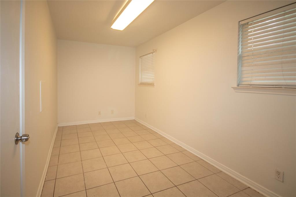6603 Thrush Drive, Houston, Texas image 23