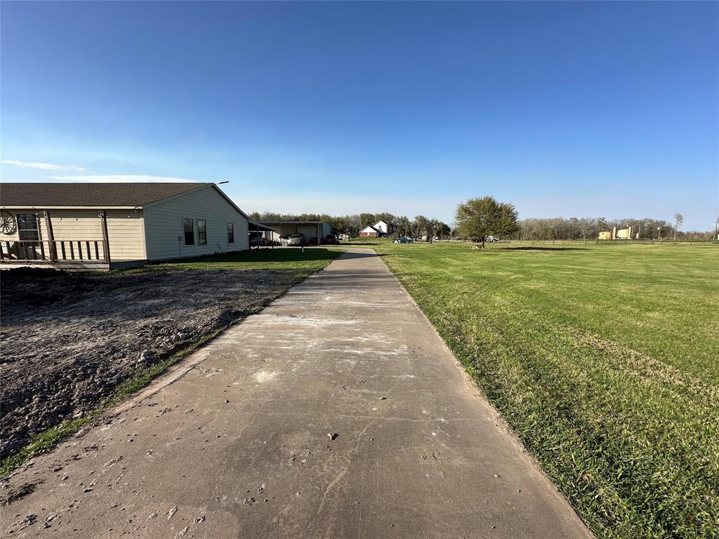 37330 Elberta Lane, Brookshire, Texas image 8