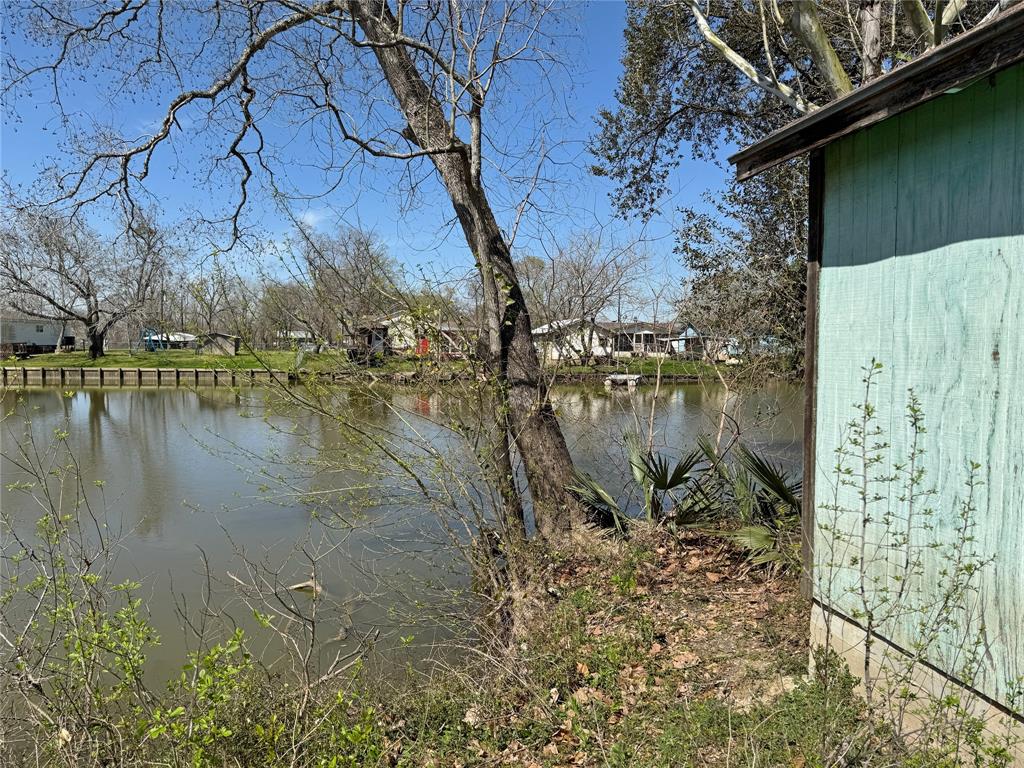 585 River Oaks Drive, Trinity, Texas image 24