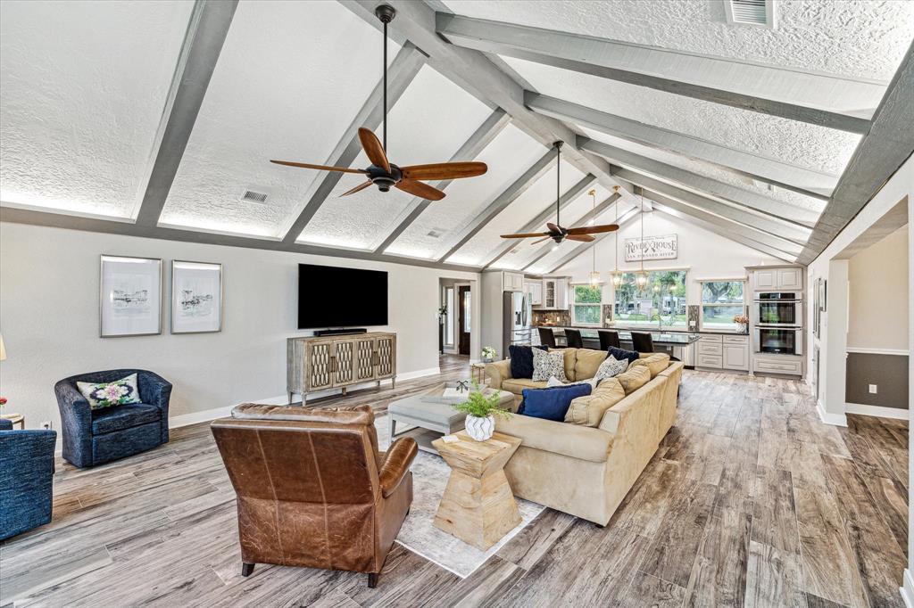 20316 County Road 510b, Brazoria, Texas image 8