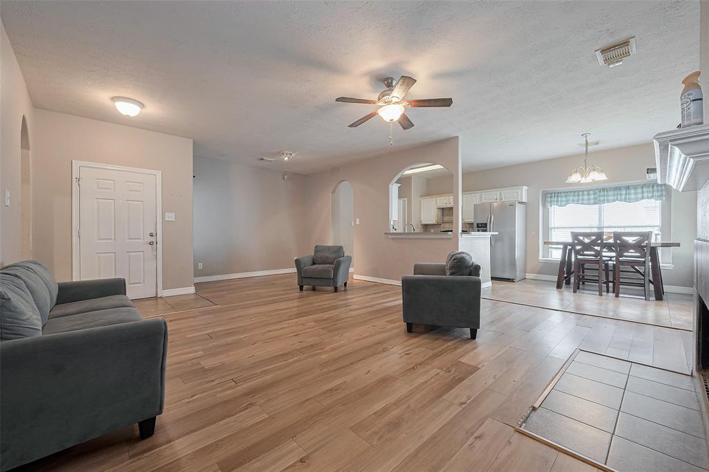 22115 Jay Drive, Spring, Texas image 2