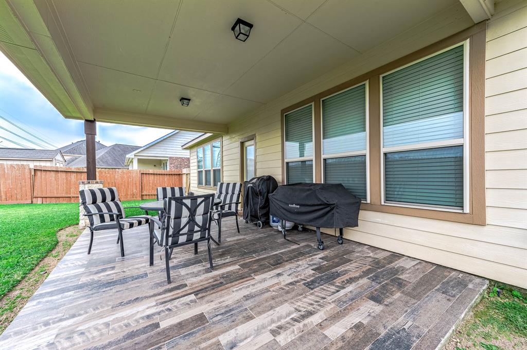 3901 Penny Lane, Deer Park, Texas image 38
