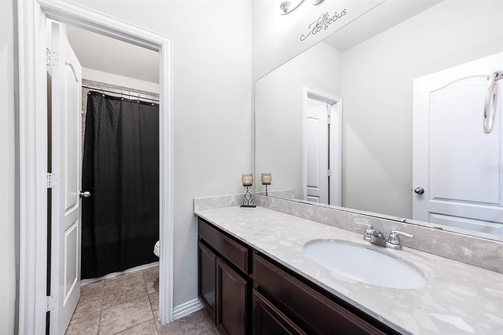 3901 Penny Lane, Deer Park, Texas image 32