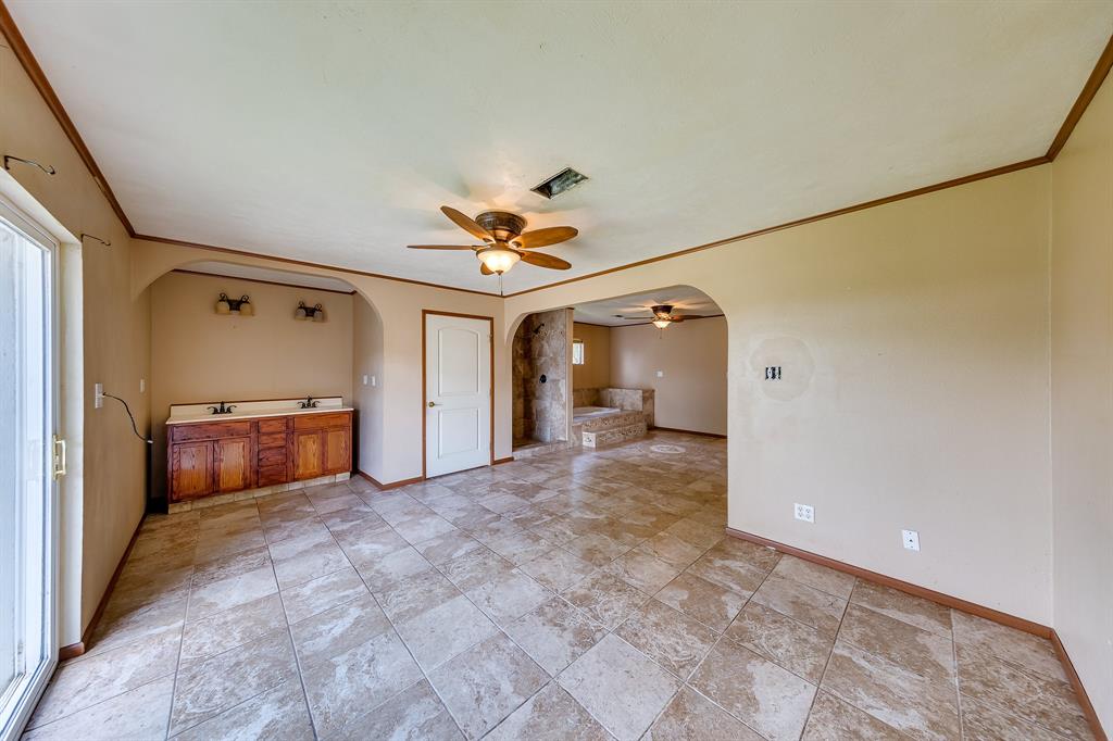 309 Still Forest Street, Liberty, Texas image 43