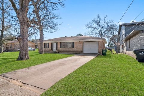 A home in Brenham
