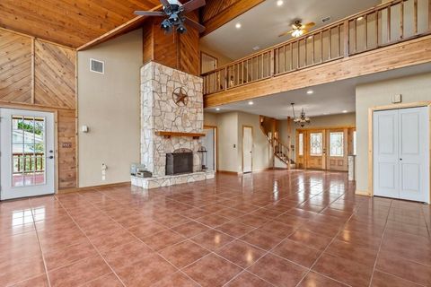 A home in Canyon Lake