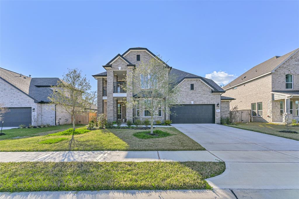 4918 Great Oaks Drive, Pearland, Texas image 3