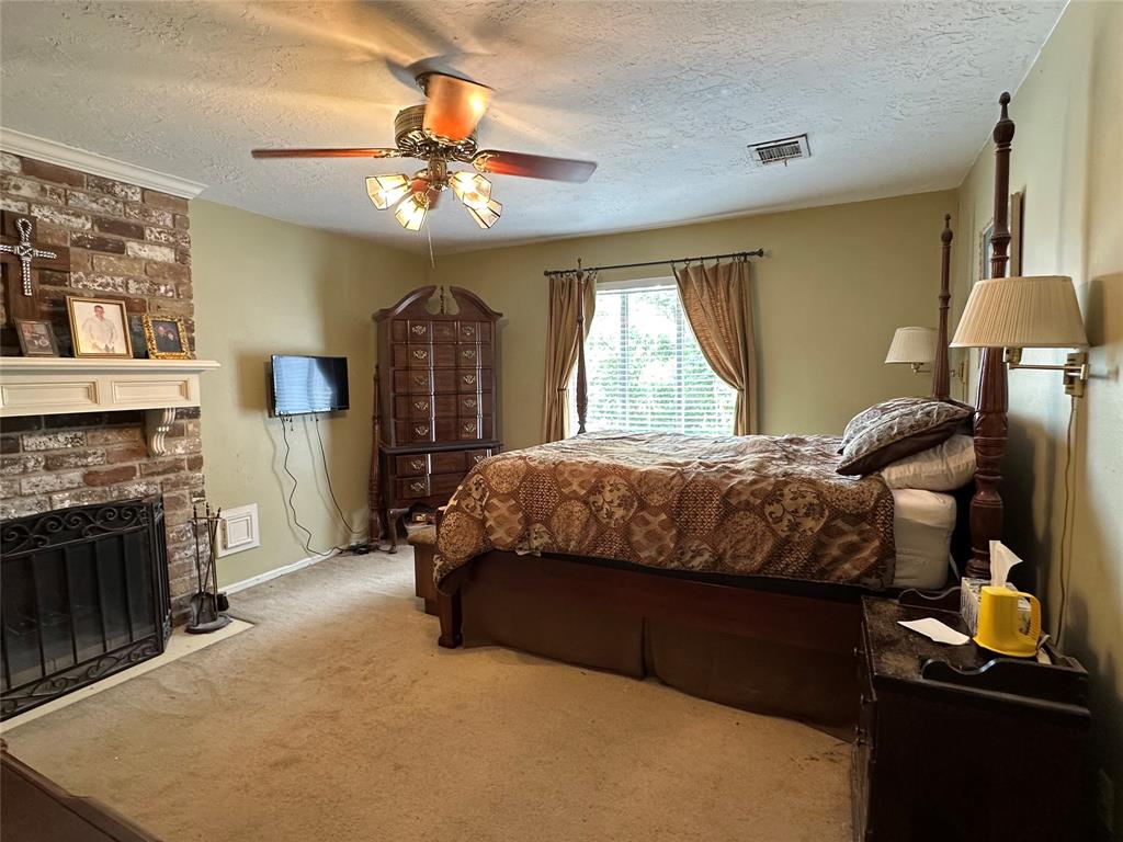 20311 Warrington Drive, Katy, Texas image 14