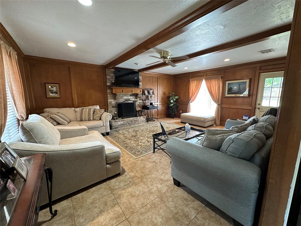20311 Warrington Drive, Katy, Texas image 6