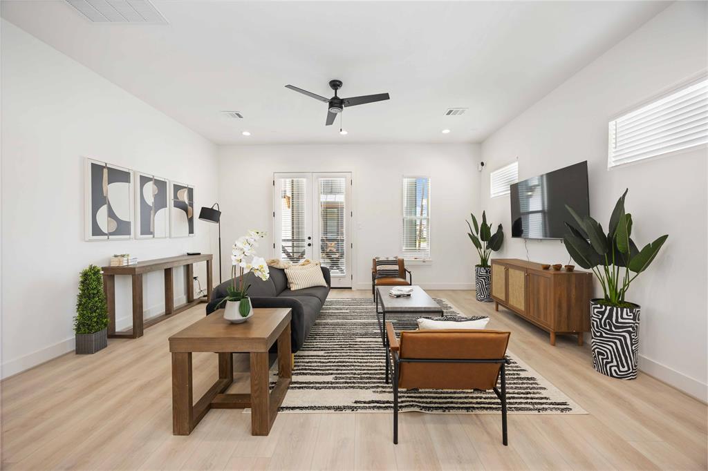 1929 Johanna Drive