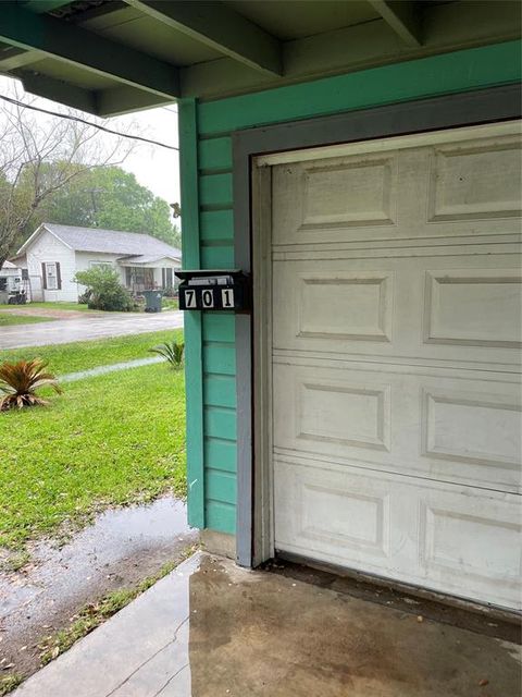 A home in El Campo