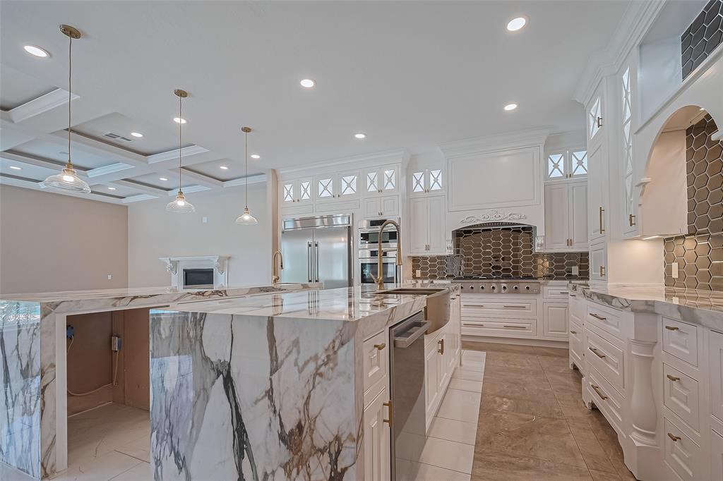 8522 Haven Trail, Tomball, Texas image 20