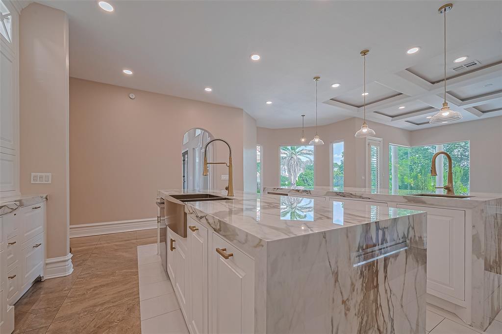 8522 Haven Trail, Tomball, Texas image 26