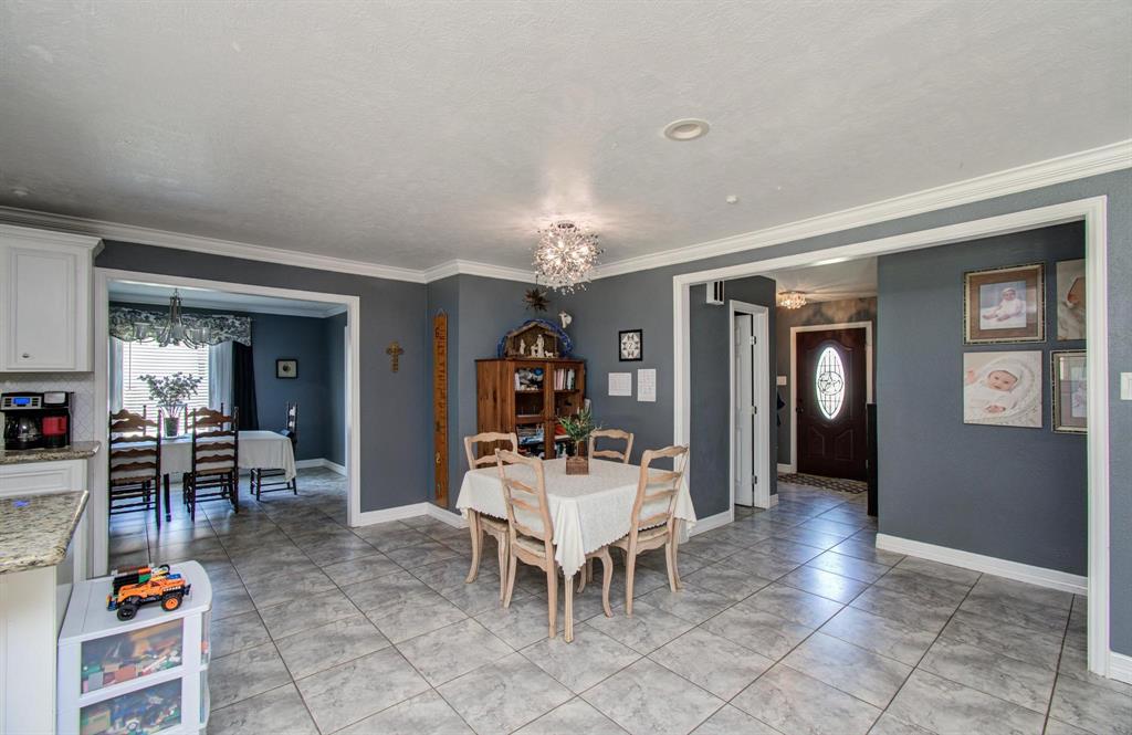 2404 Hollywood Avenue, Liberty, Texas image 7