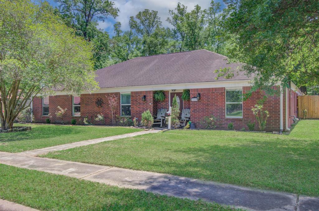 2404 Hollywood Avenue, Liberty, Texas image 2