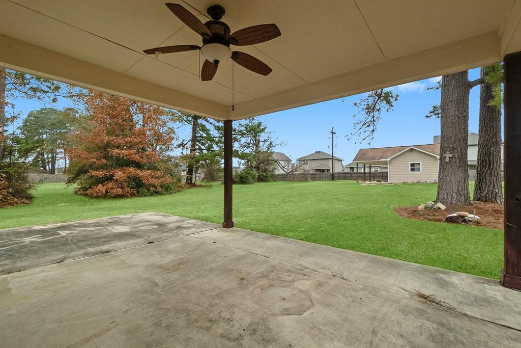 13003 Point Aquarius Boulevard, Willis, Texas image 33