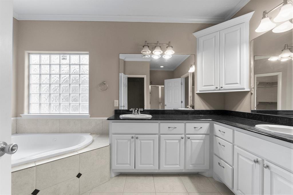 13003 Point Aquarius Boulevard, Willis, Texas image 22