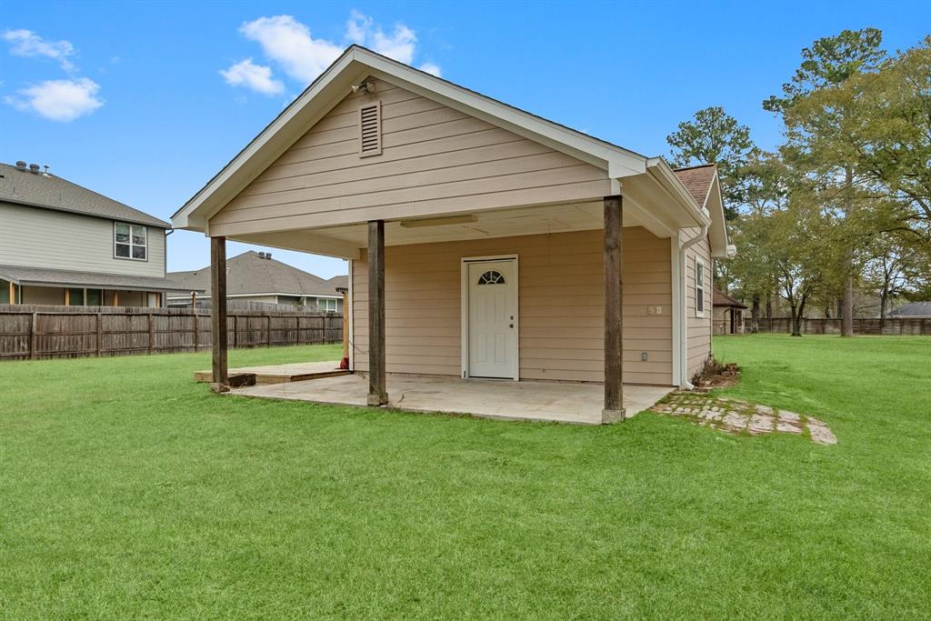 13003 Point Aquarius Boulevard, Willis, Texas image 35