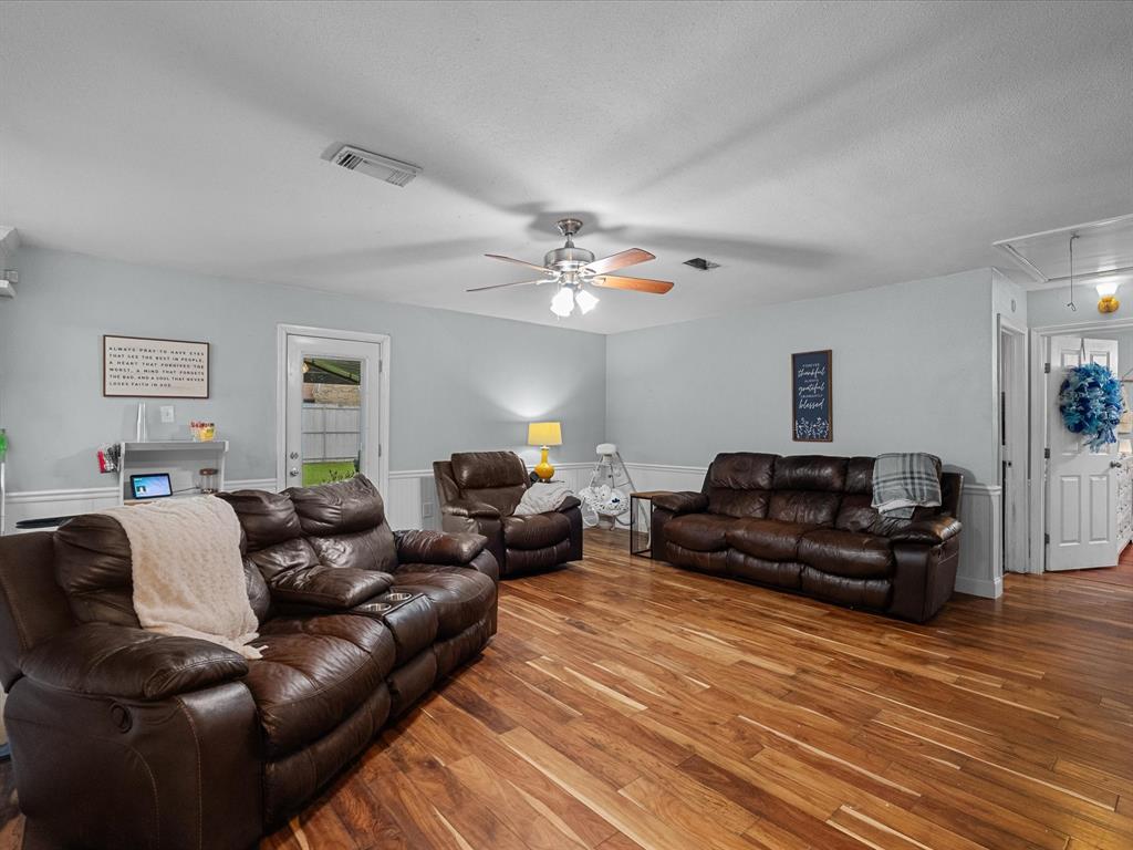3628 Avenue E 1/2, Santa Fe, Texas image 7