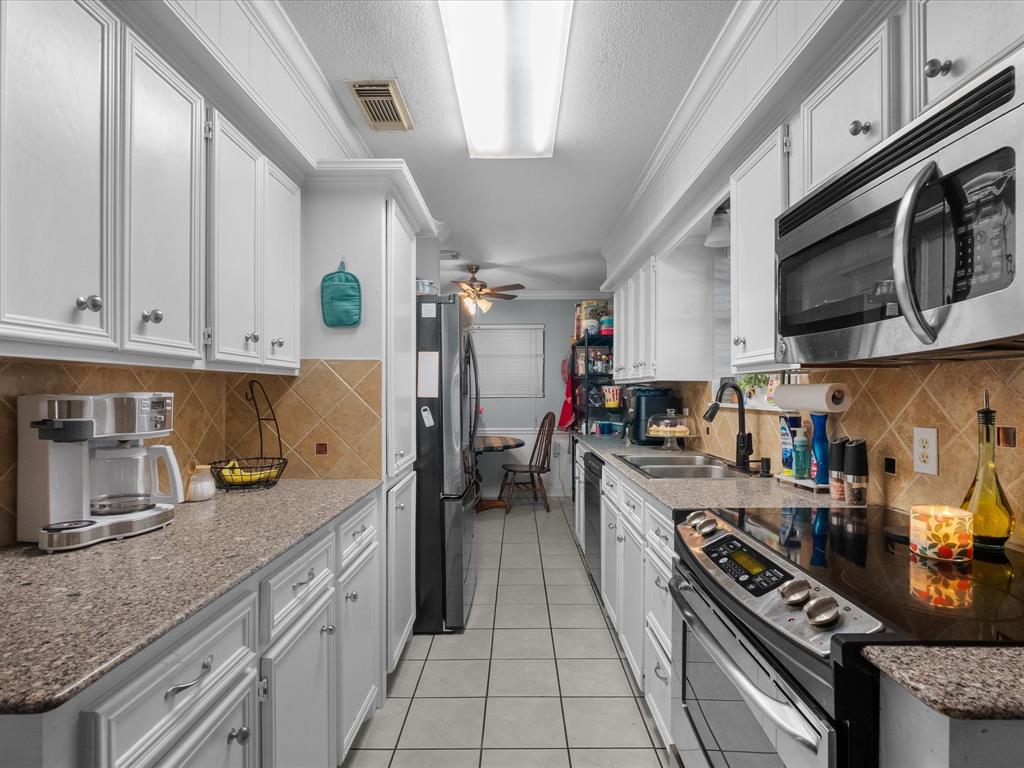 3628 Avenue E 1/2, Santa Fe, Texas image 11