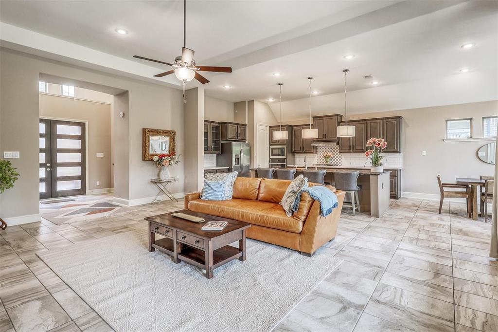 1010 Zoyas Creek Trail, Katy, Texas image 9