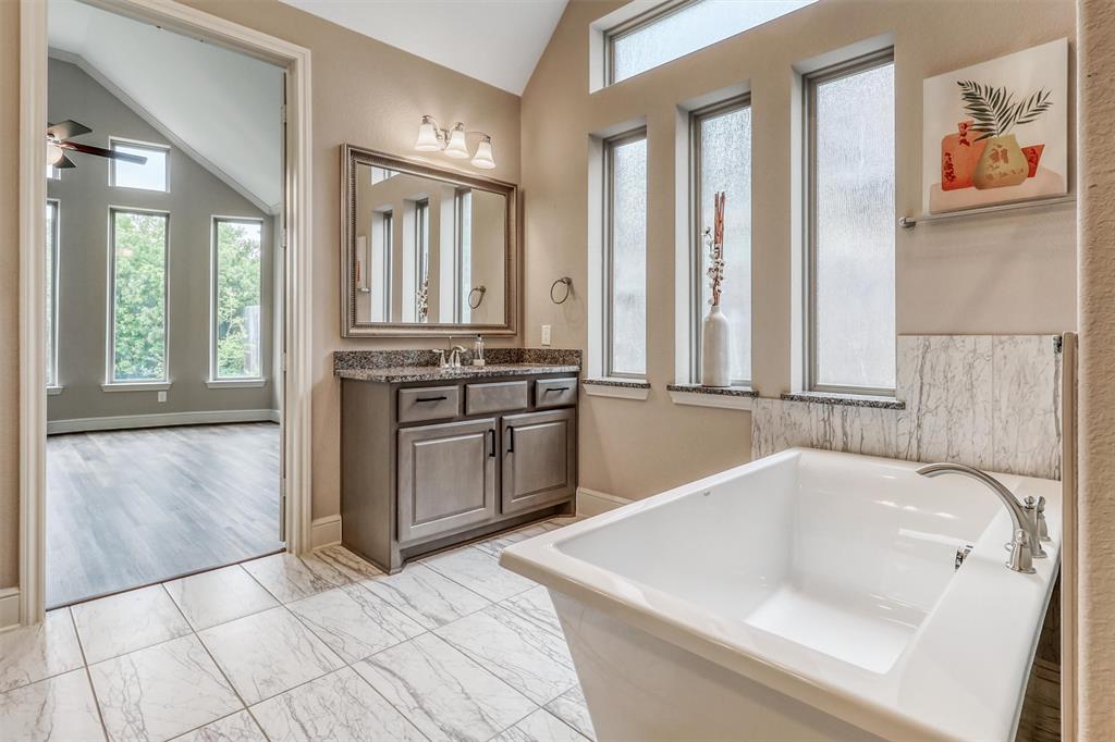 1010 Zoyas Creek Trail, Katy, Texas image 25