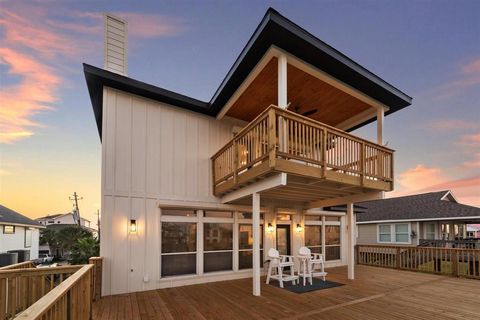 A home in Tiki Island
