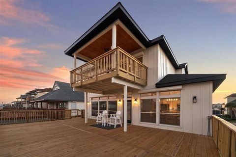 A home in Tiki Island