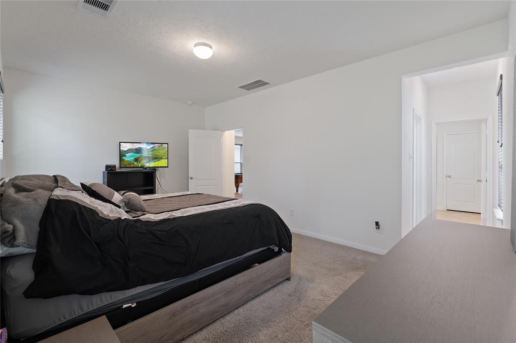 4007 Mossy Banks Lane, Houston, Texas image 13