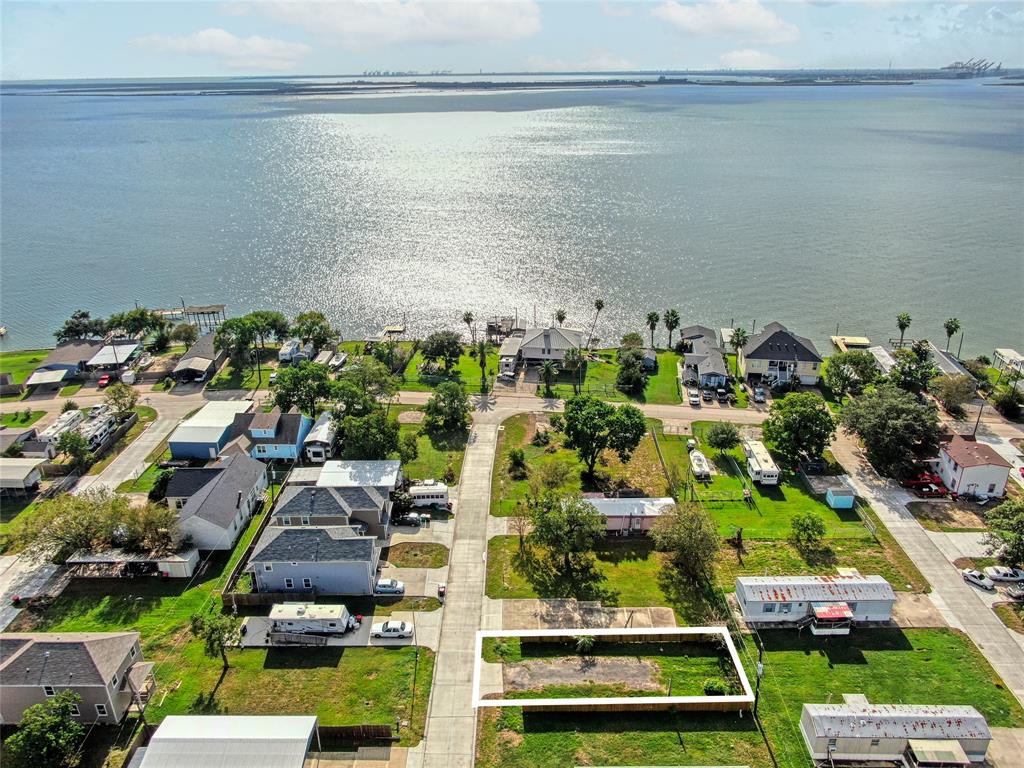 142 Flamingo Bight, Baytown, Texas image 12