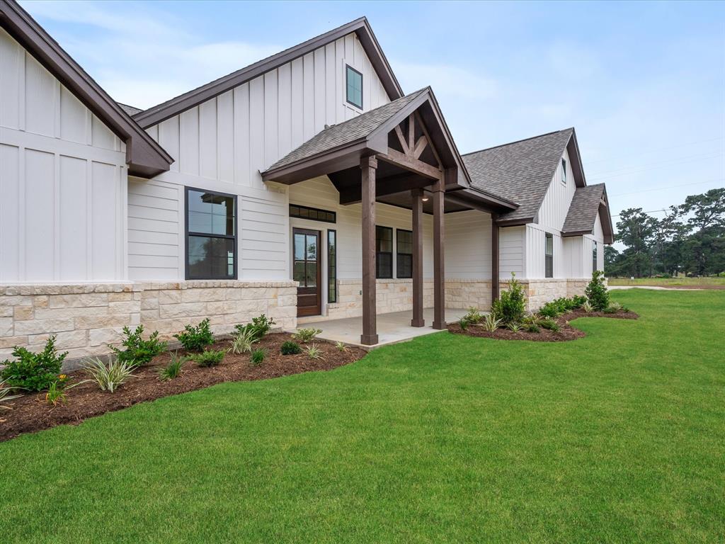 1322 Pr 1313, Centerville, Texas image 1