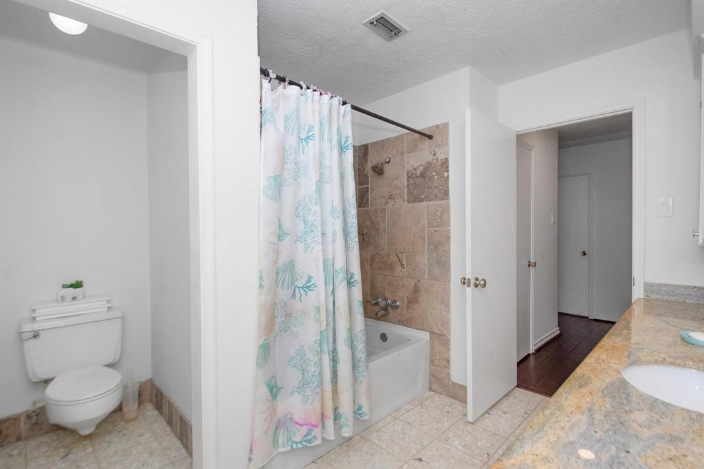 2212 S Fisher Court, Pasadena, Texas image 13