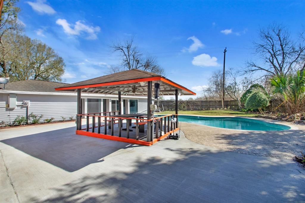 2212 S Fisher Court, Pasadena, Texas image 15