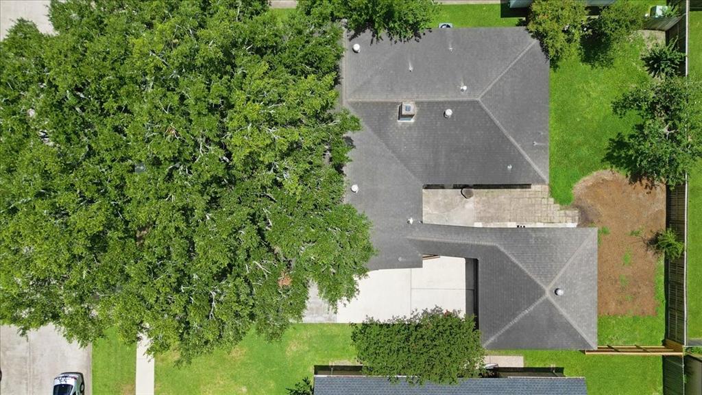10518 Sageburrow Drive, Houston, Texas image 5