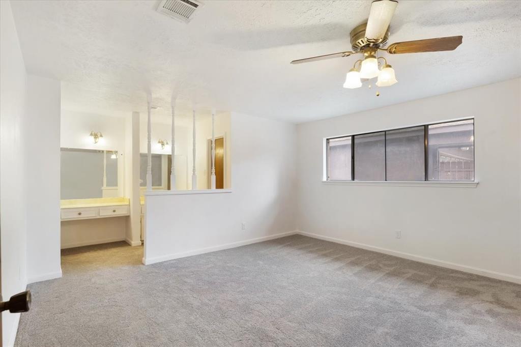 10518 Sageburrow Drive, Houston, Texas image 21