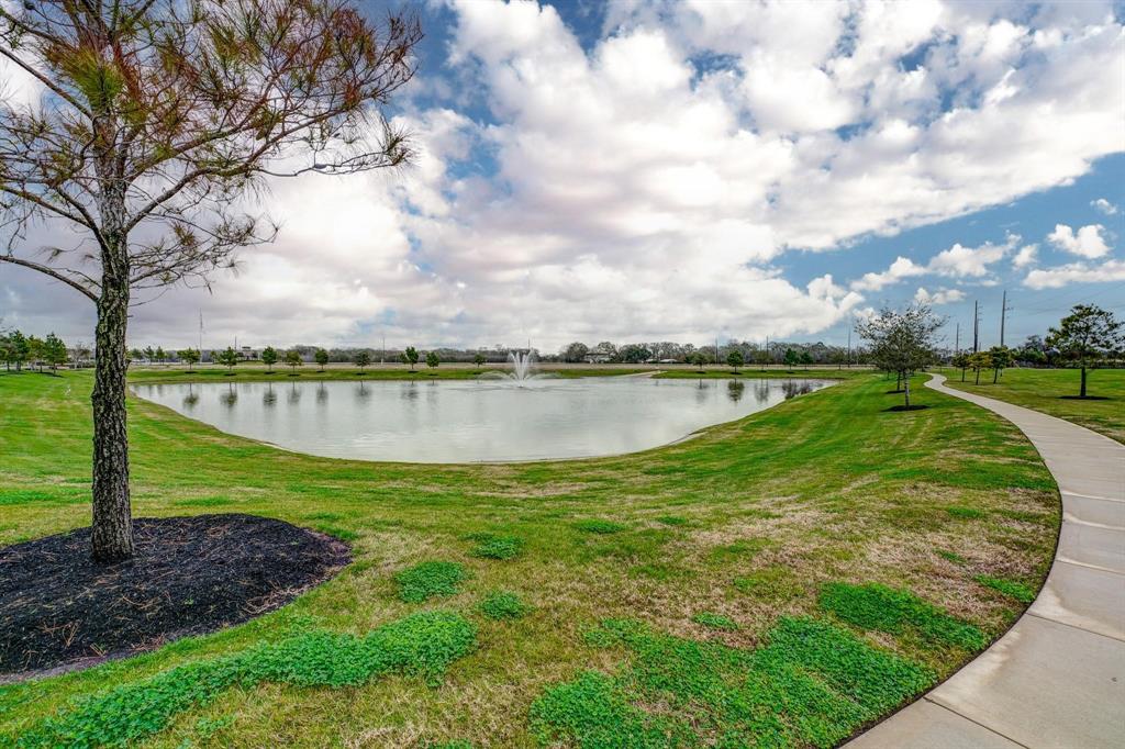 2607 Village Side Trail, Rosenberg, Texas image 17