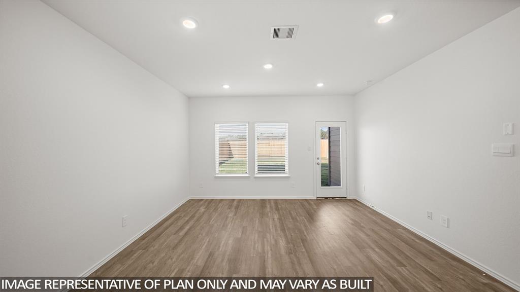 5815 Misty Eve Lane, Spring, Texas image 8