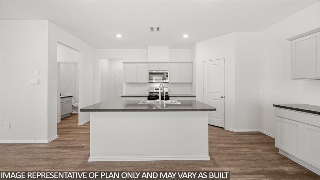 5815 Misty Eve Lane, Spring, Texas image 6