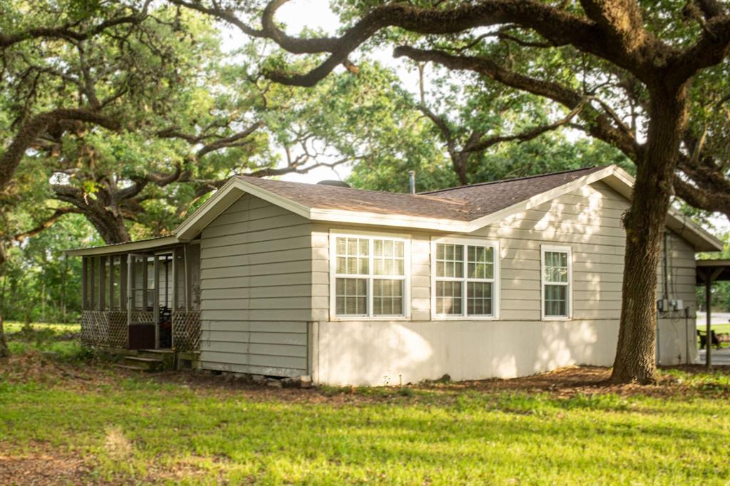 447 Fm 2540, Van Vleck, Texas image 4