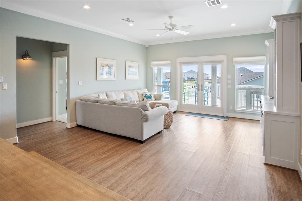973 Sea Breeze, Crystal Beach, Texas image 22