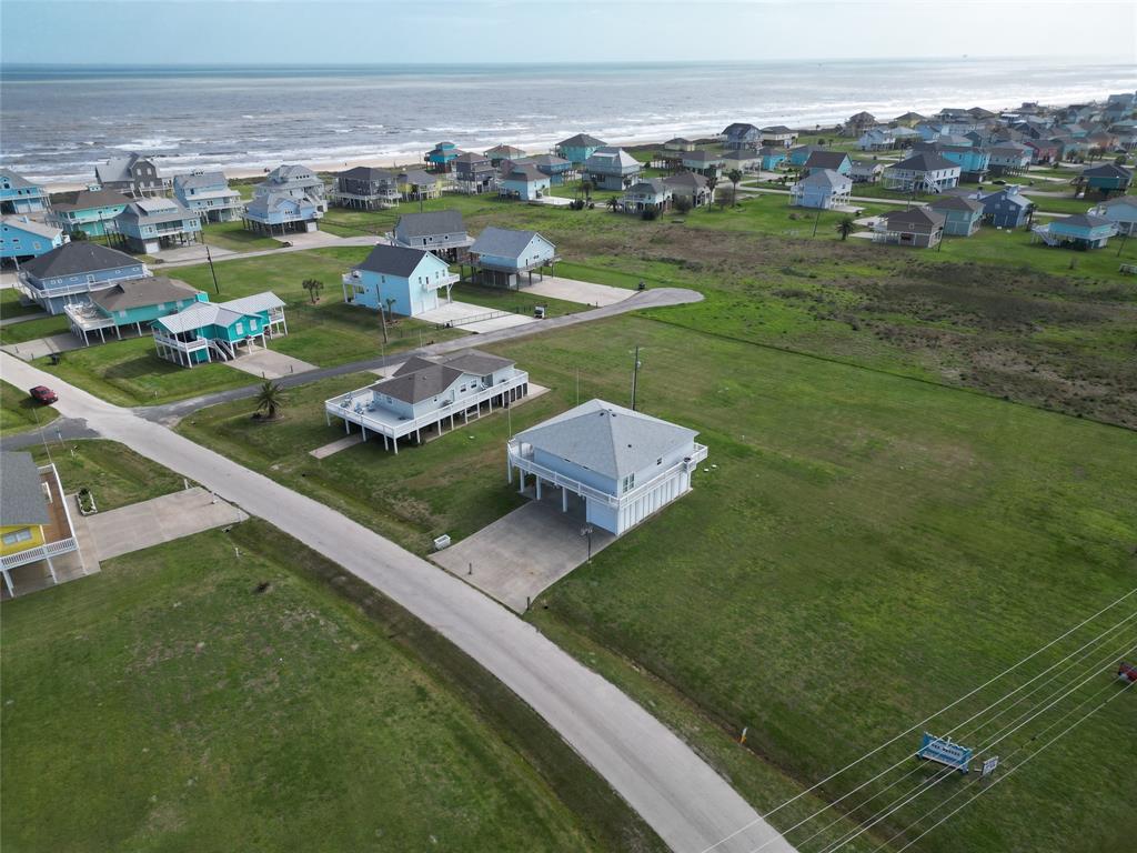 973 Sea Breeze, Crystal Beach, Texas image 1