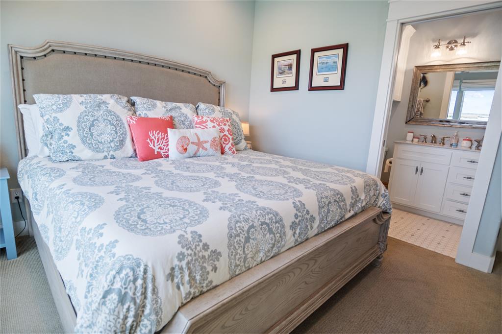 973 Sea Breeze, Crystal Beach, Texas image 31