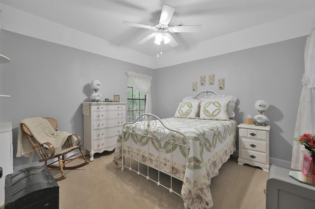 5 Highland Hollow Drive, Conroe, Texas image 15